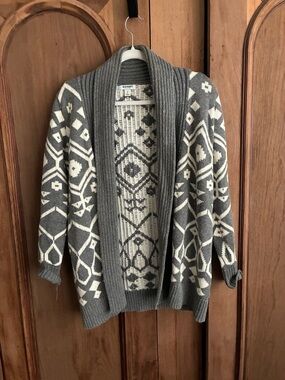 Old Navy Gray & Cream Aztec Knit Open Cardigan